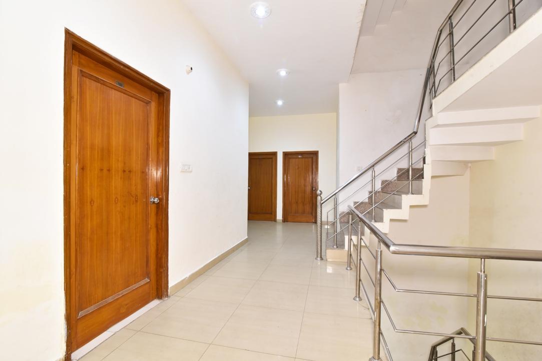 Hotel B-Comfort Amritsar Extérieur photo