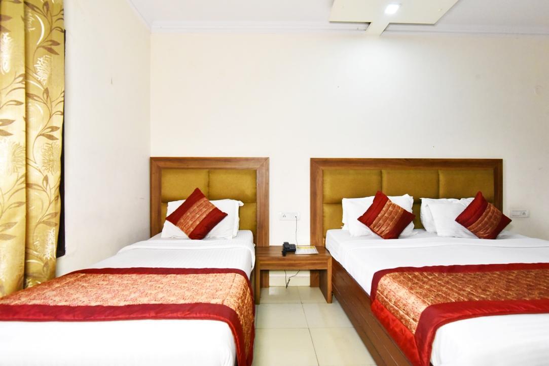 Hotel B-Comfort Amritsar Extérieur photo
